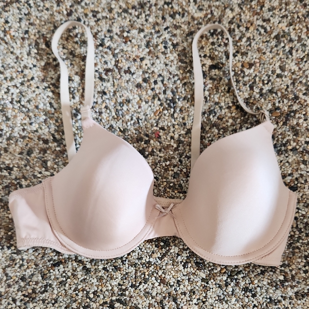 Maidenform Soft Beige Bra